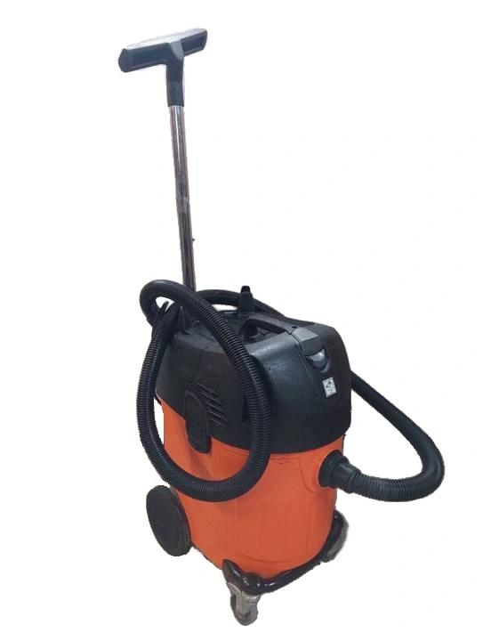 Odkurzacz budowlany Karcher N7